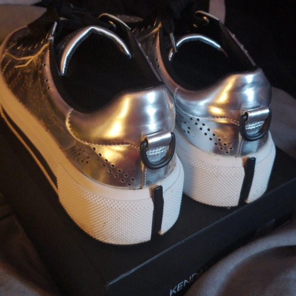 SOLD - Picture 4 of 4